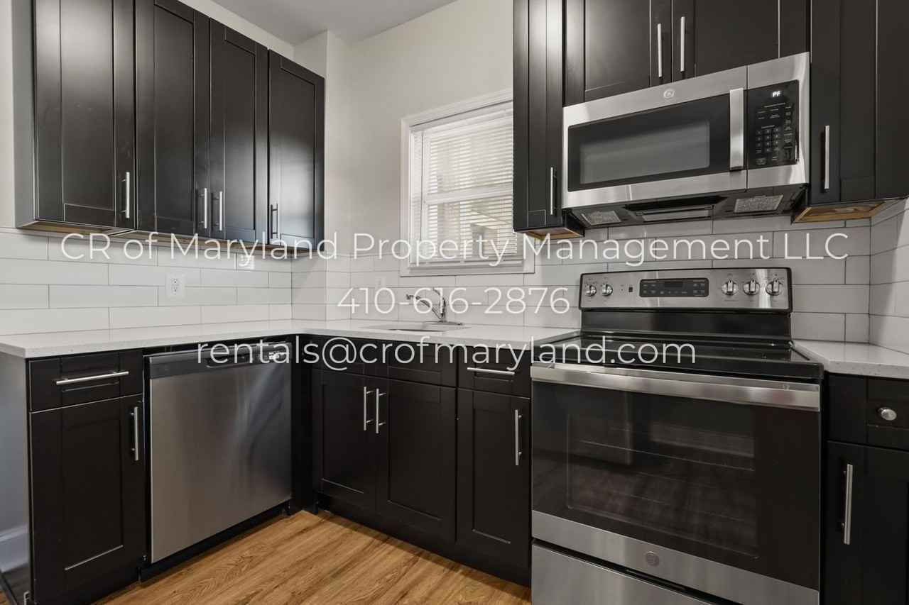 3010 W Lanvale St - Photo 2 of 14