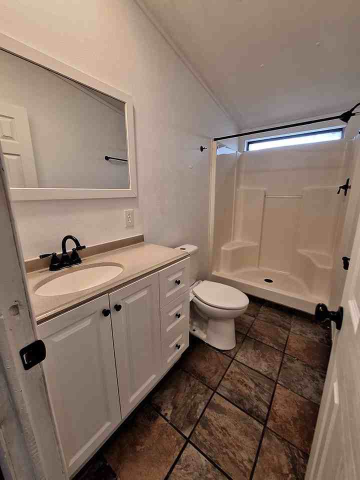 18312 16th Ave - Photo 3 of 12