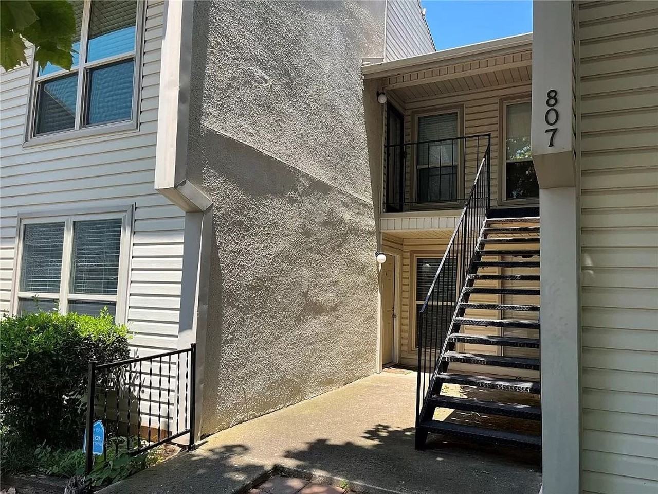 807 Cardinal Creek Blvd #A - Photo 2 of 19