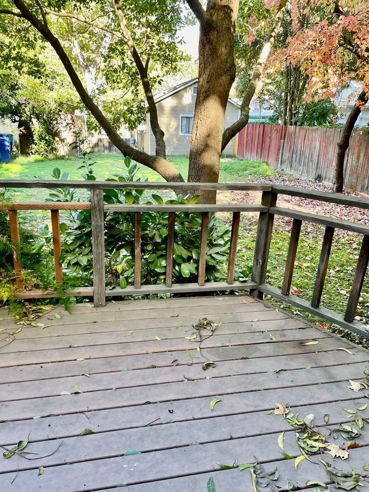 2423 D St - Photo 2 of 13