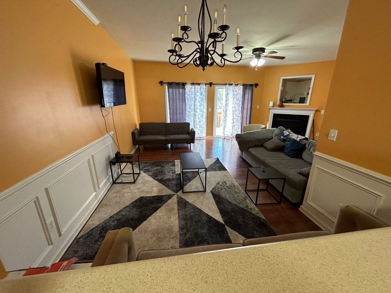 306 Linden Park Ln - Photo 2 of 21