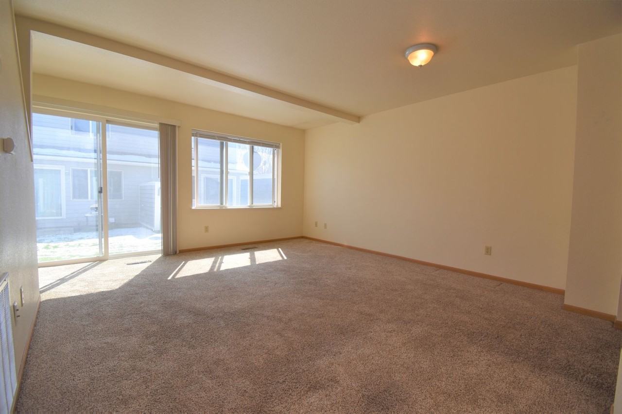 2431 Wheeler Dr - Photo 5 of 22