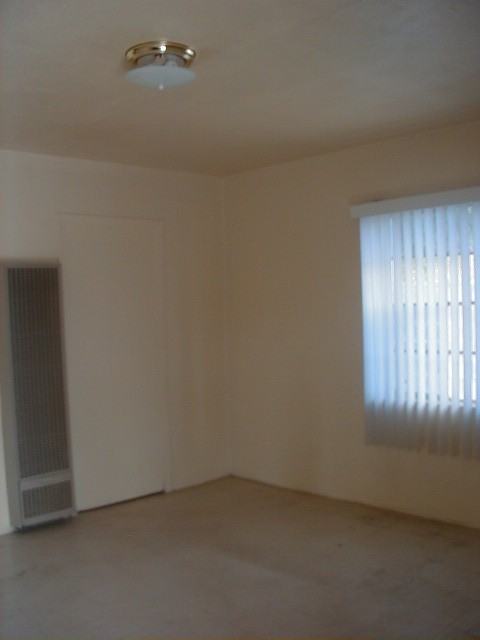 29 E Glenn St - Photo 2 of 3