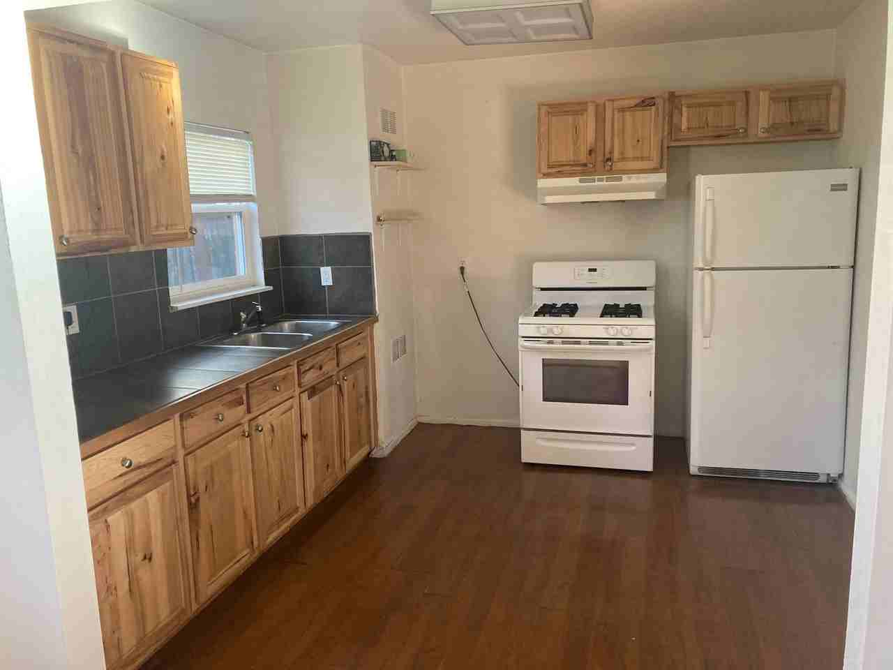 406 Griffin St #A - Photo 6 of 22
