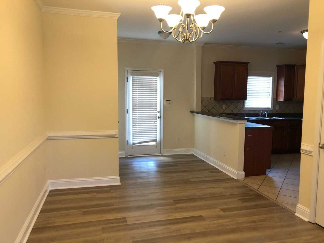 247 Oconee River Cir - Photo 4 of 16