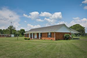 featured image of 9934 Highway 22