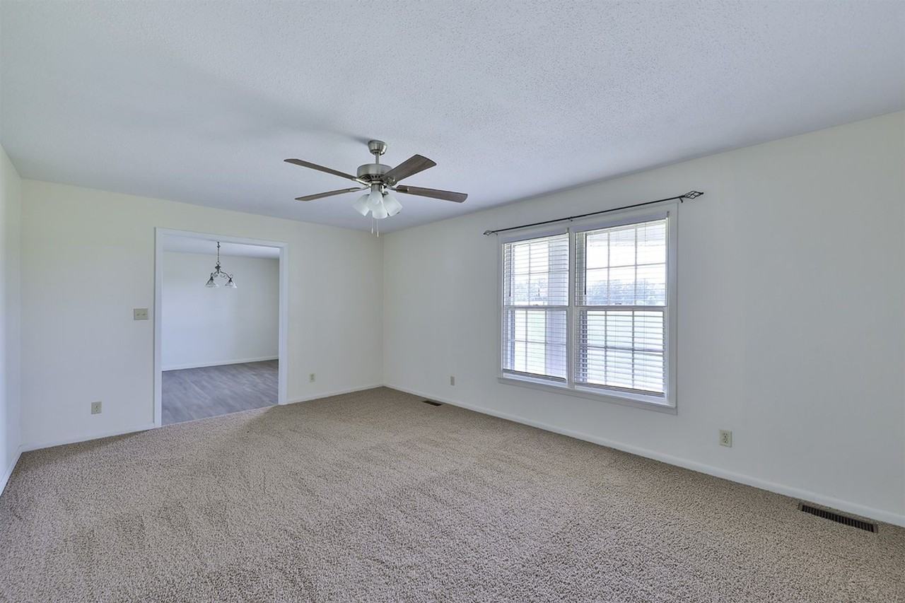 9934 Highway 22 - Photo 5 of 18