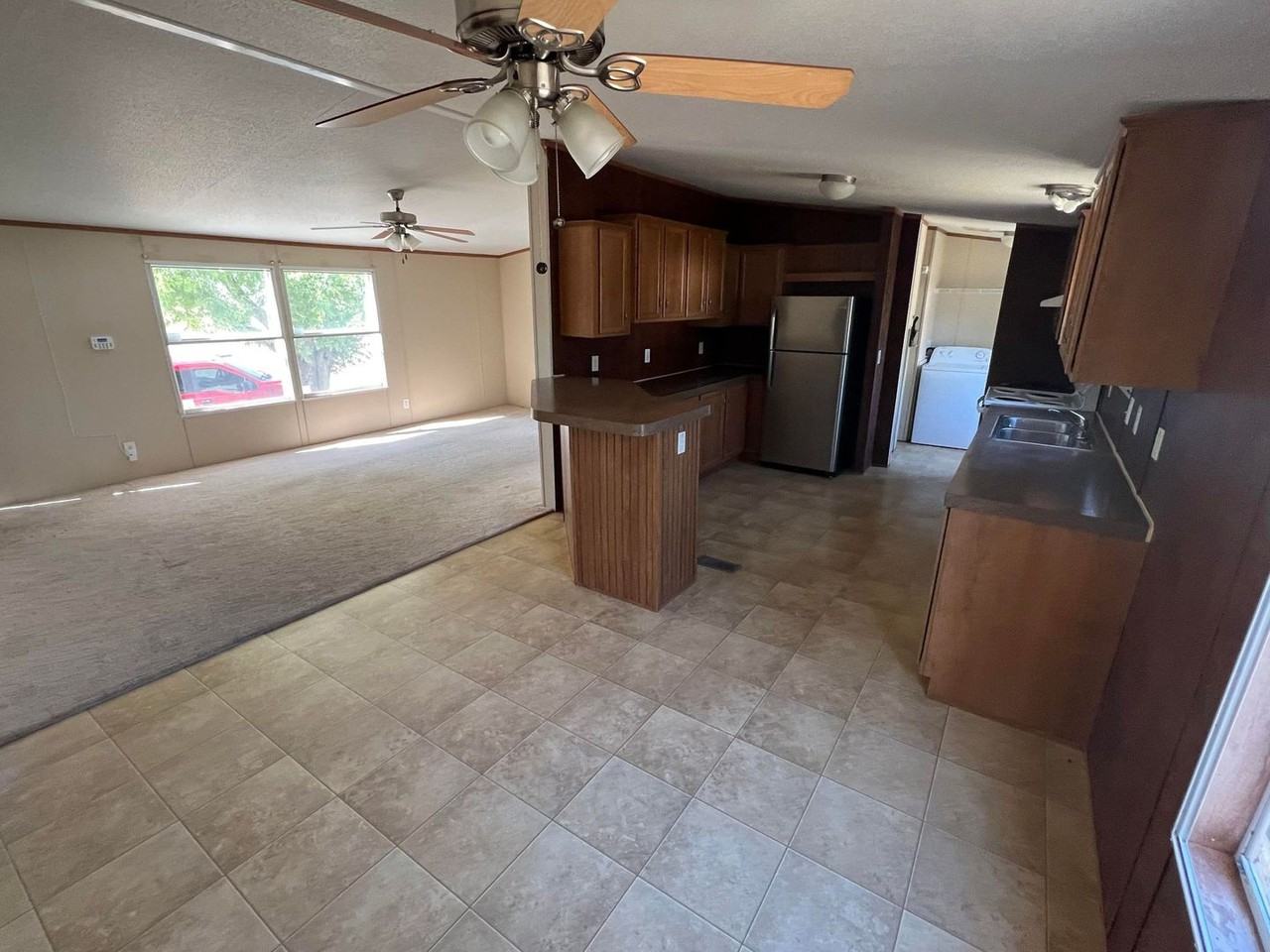 105 Golf Course Rd - Photo 2 of 5