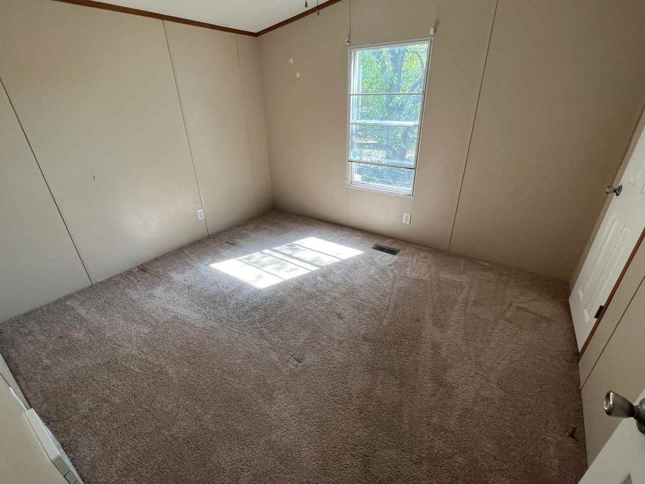 105 Golf Course Rd - Photo 4 of 5