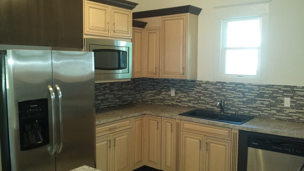 1504 Richardson St - Photo 7 of 25