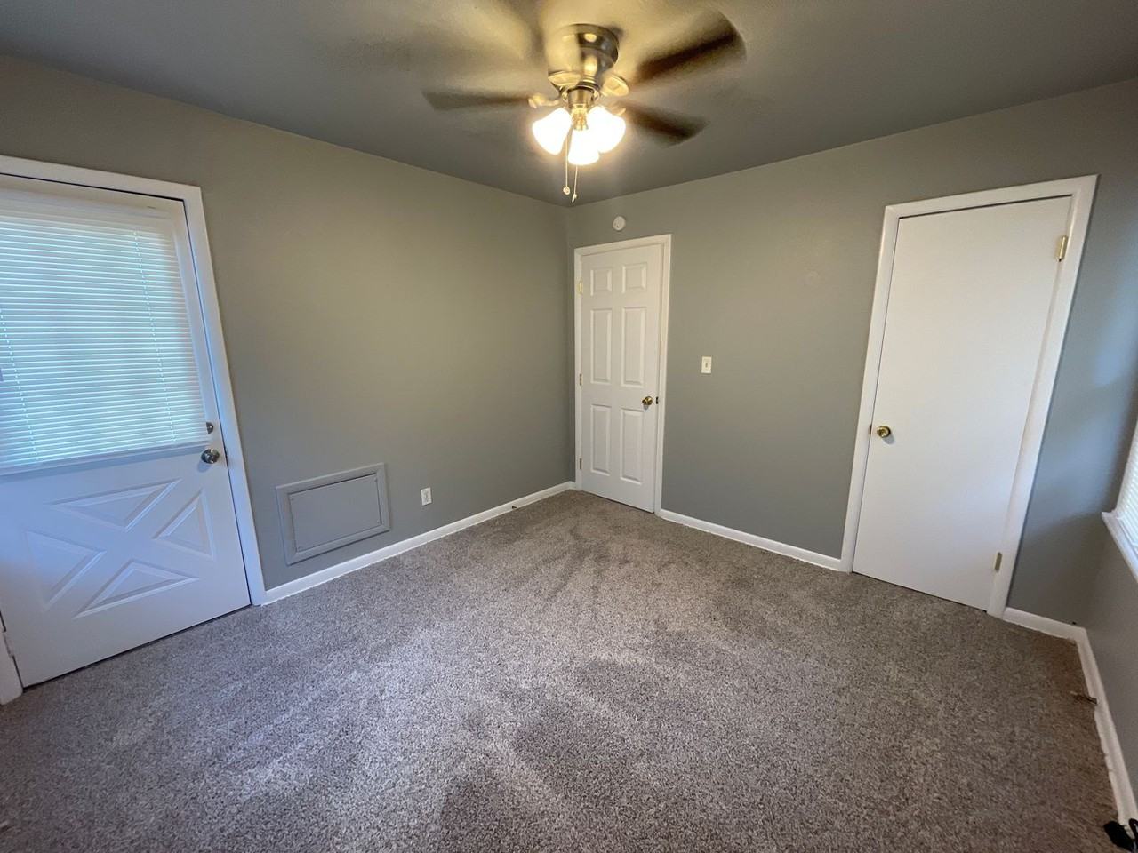 3433 Nw 27th St - Photo 2 of 18