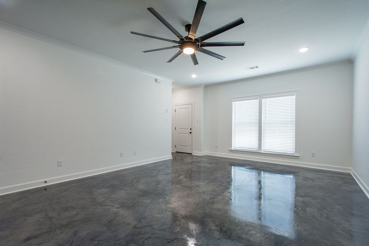 20 Timber Ridge Dr #20 - Photo 5 of 25
