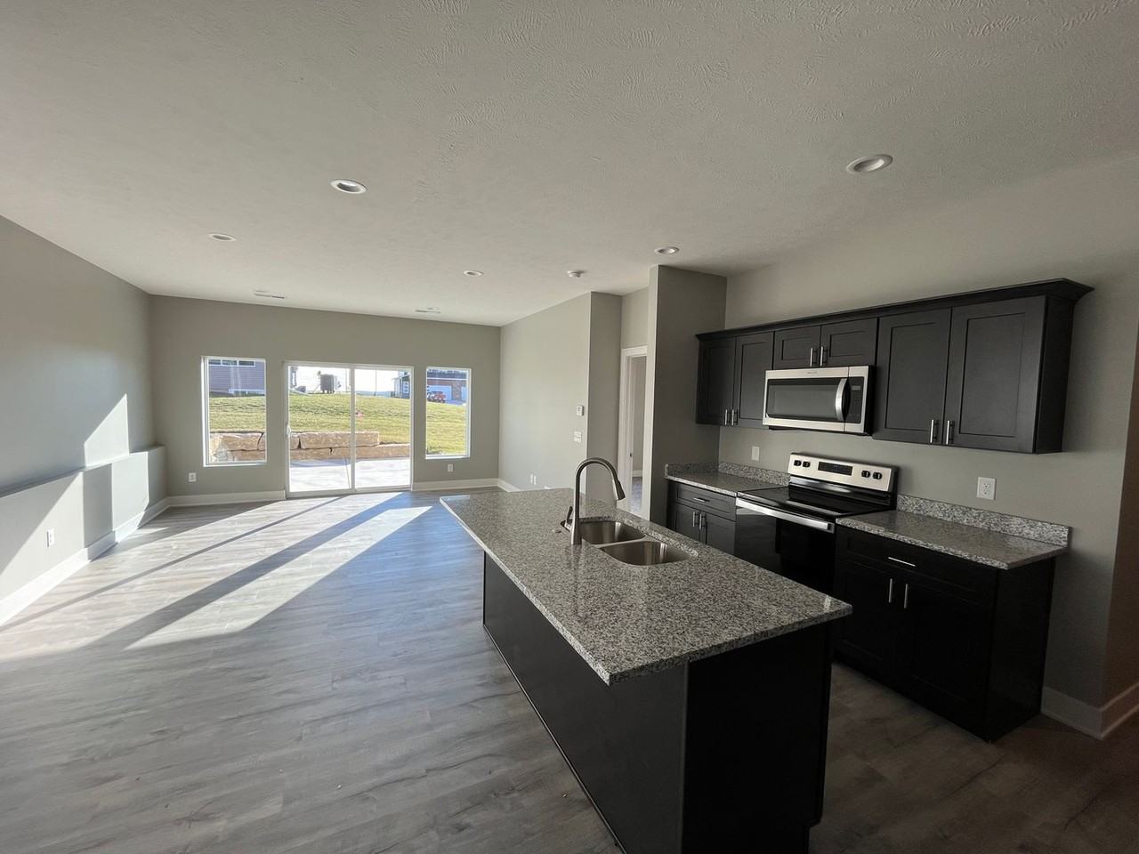 5027 W Stampede Ln - Photo 2 of 18