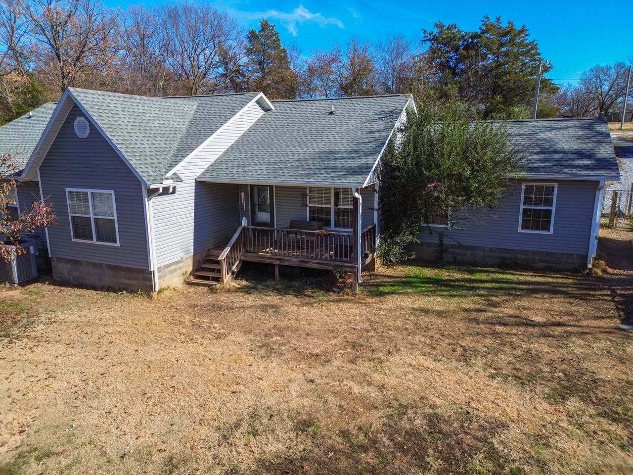 19206 E Black Oak Rd - Photo 2 of 28