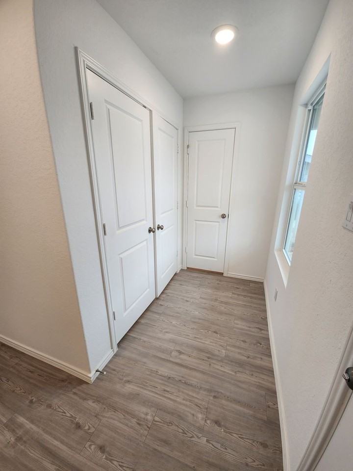 6013 Companion Loop - Photo 3 of 46