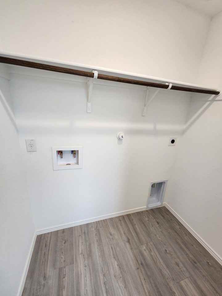 6013 Companion Loop - Photo 4 of 46