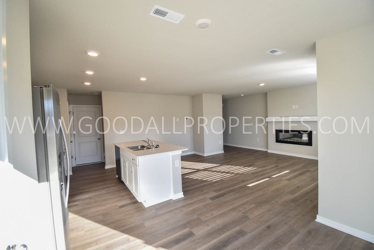 334 Juniper Dr - Photo 5 of 26