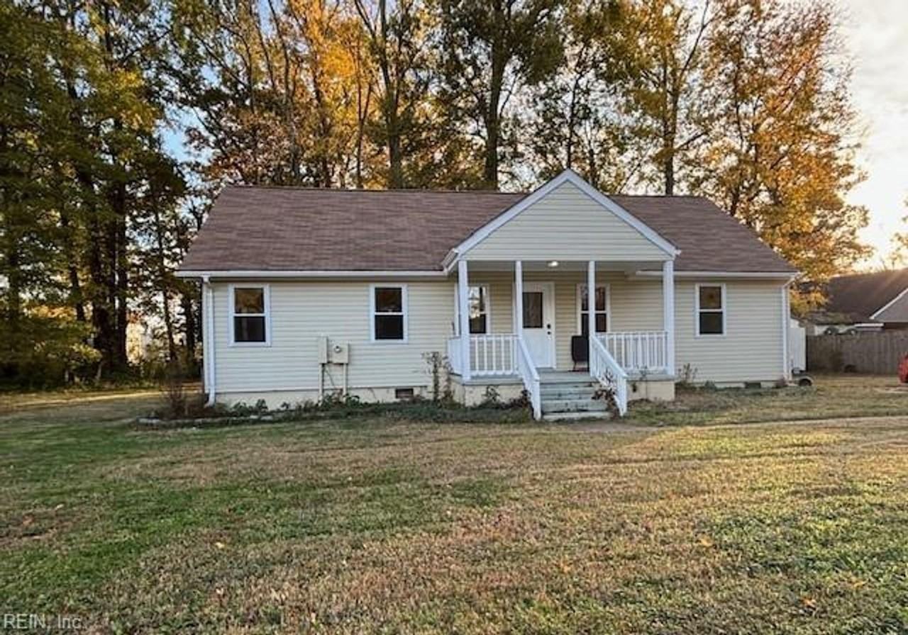 1122 Winburne Ln - Photo 3 of 31