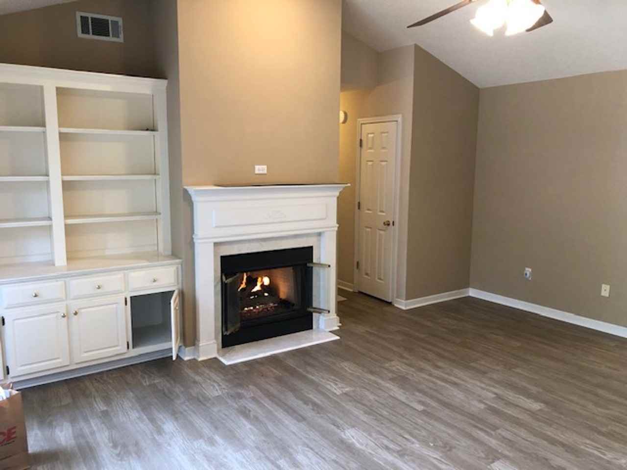 1694 Colonial Estates Rd - Photo 2 of 8