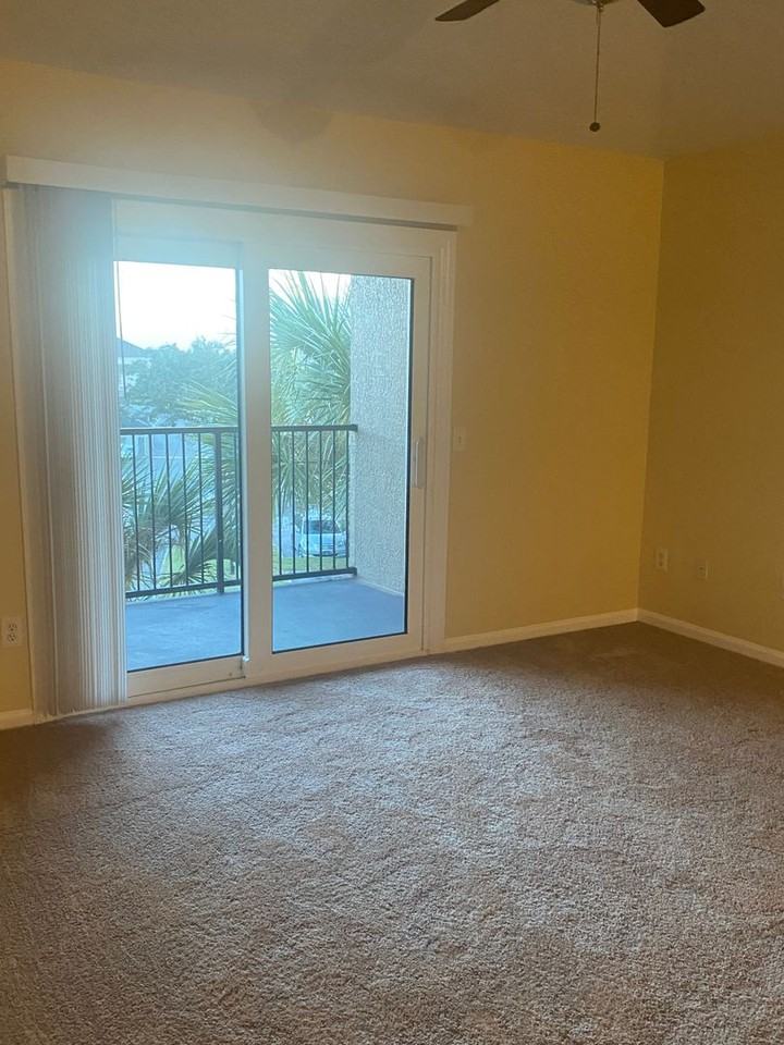 6506 Swissco Dr - Photo 4 of 19
