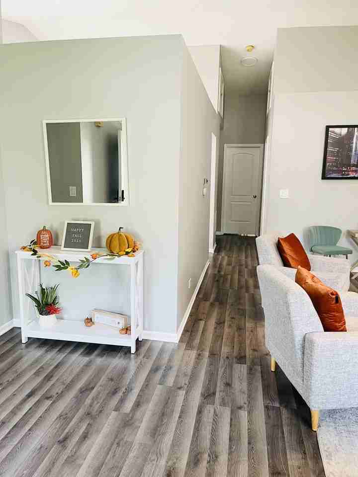 1312 Huntington Dr #NA - Photo 2 of 24