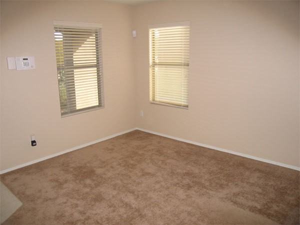 2915 W Allens Peak Dr - Photo 5 of 17