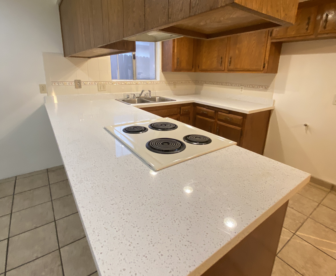 8924 Ponderosa Ave - Photo 4 of 22