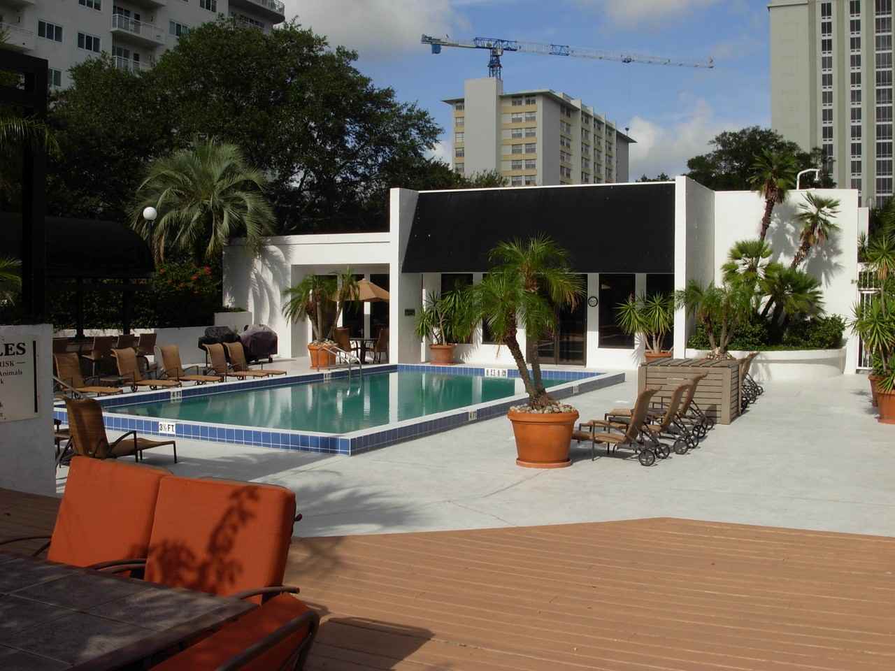 530 E Central Blvd - Photo 3 of 16