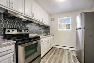 103 Devon Ave - Photo 1 of 1