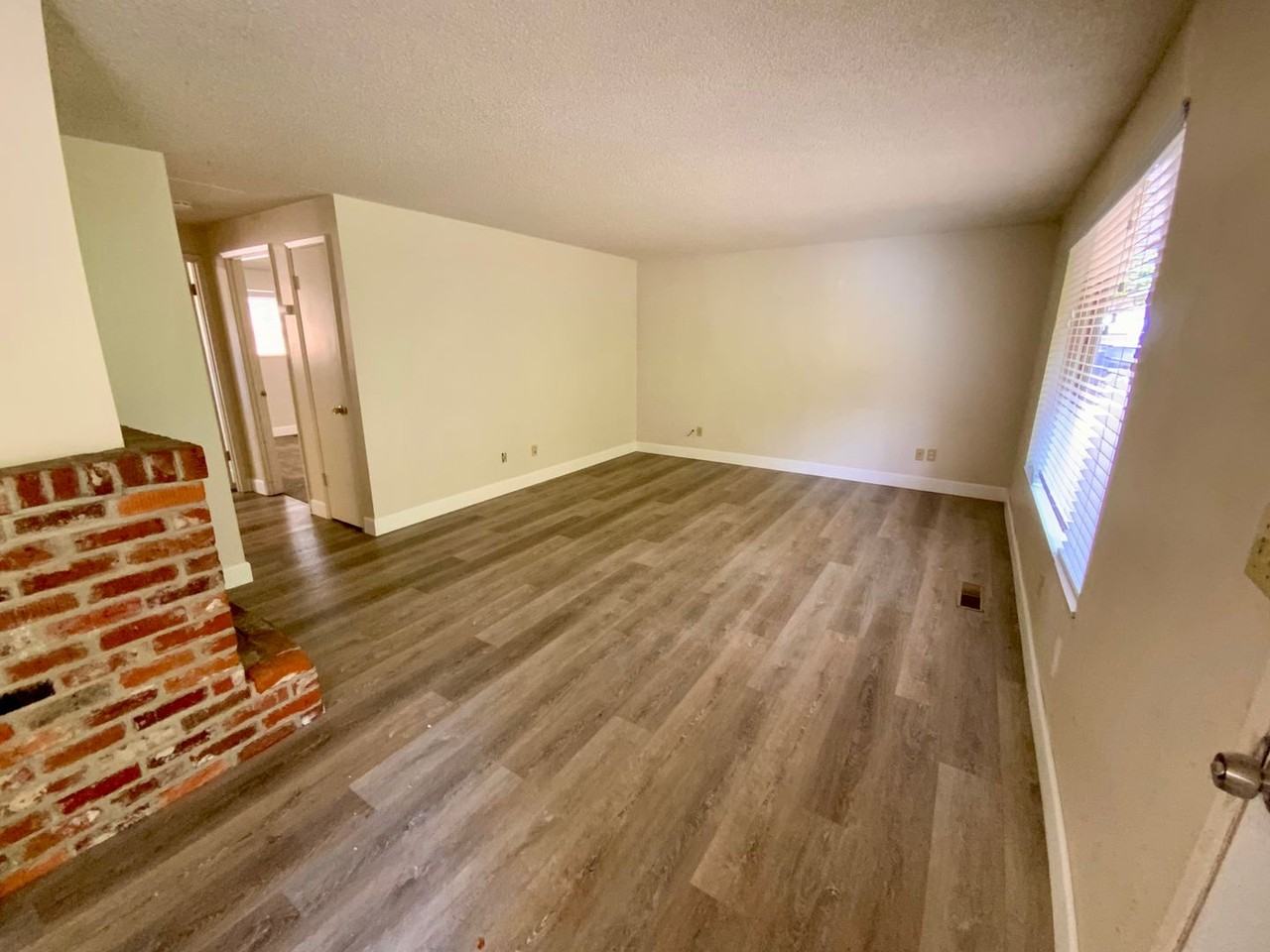 17792 Webster Rd - Photo 2 of 13