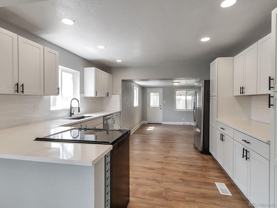 1655 Oakland St - Photo 1 of 1