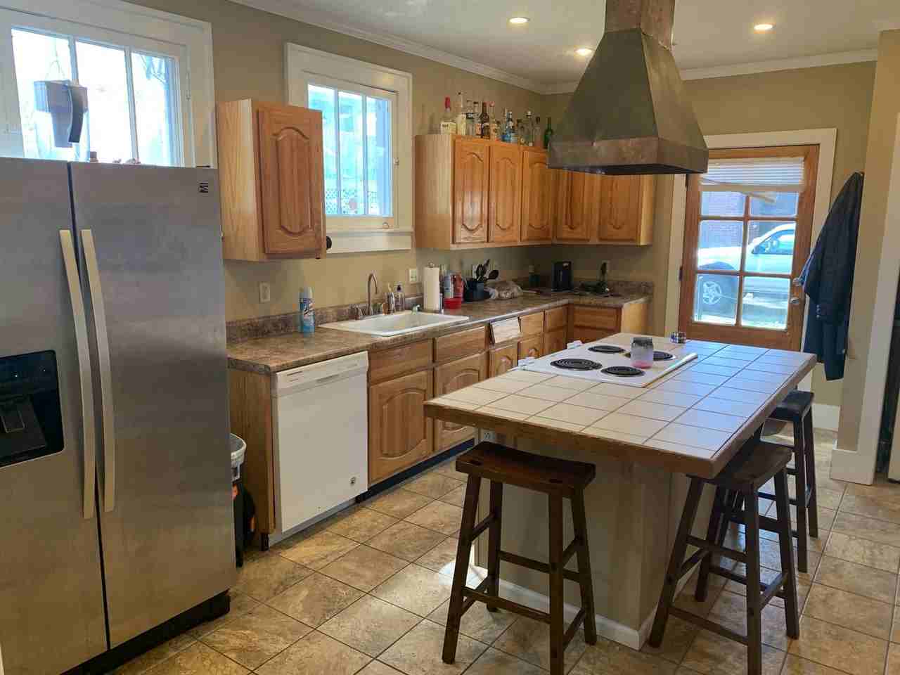 1304 Jefferson Ave - Photo 5 of 11