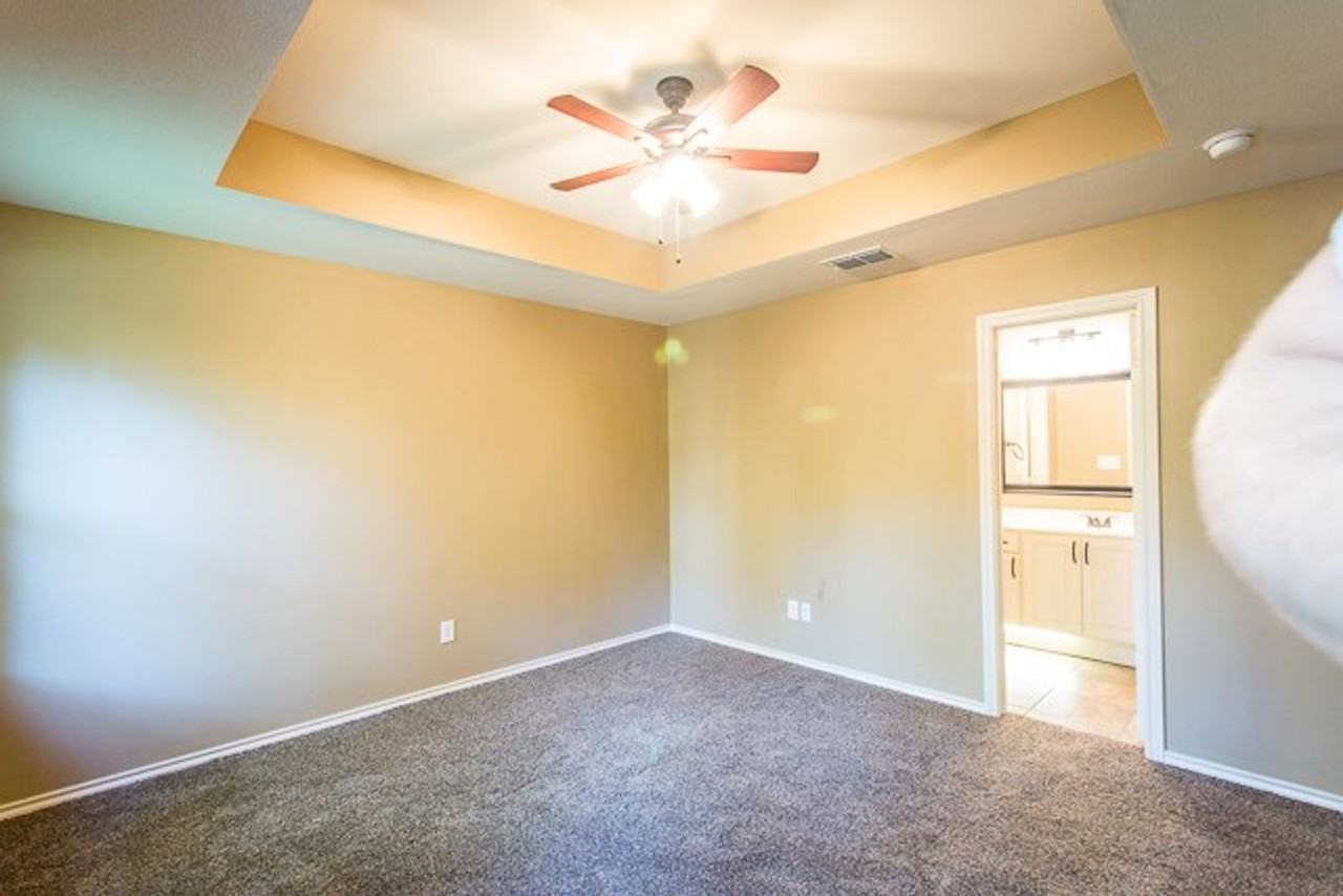 800 Brad Cir - Photo 3 of 48