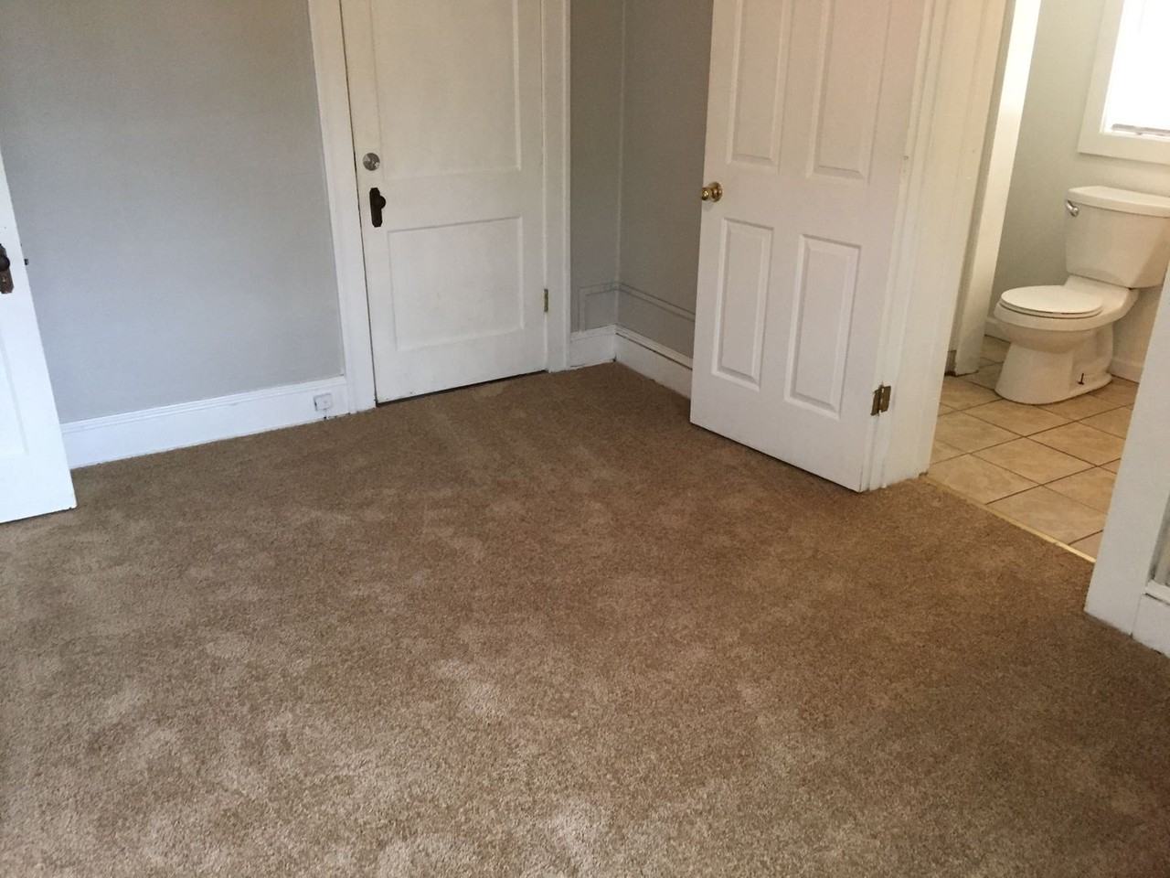 104 Madison St - Photo 5 of 22