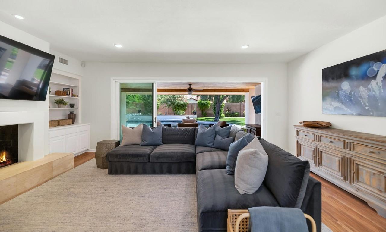 4219 North 62nd Street - Photo 5 of 38