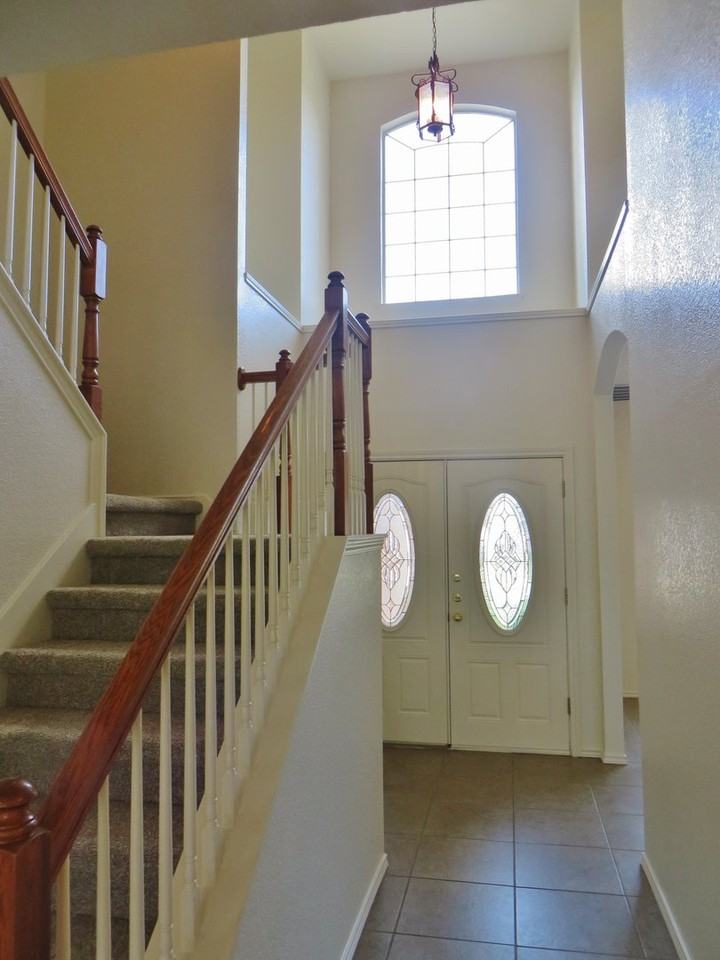 103 Highalea Ct - Photo 2 of 28