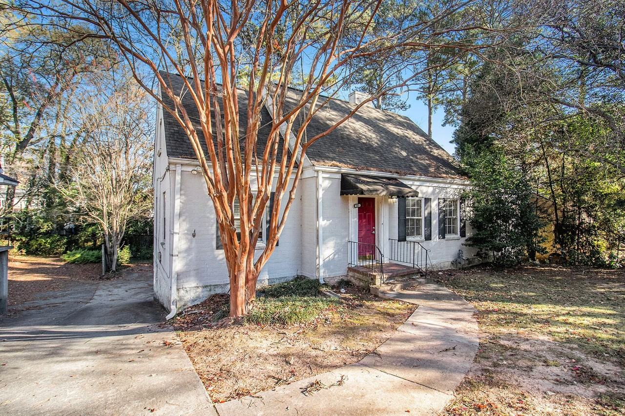 2026 N Decatur Rd Ne - Photo 3 of 24