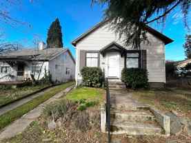 4053 Se Boise St - Photo 1 of 1