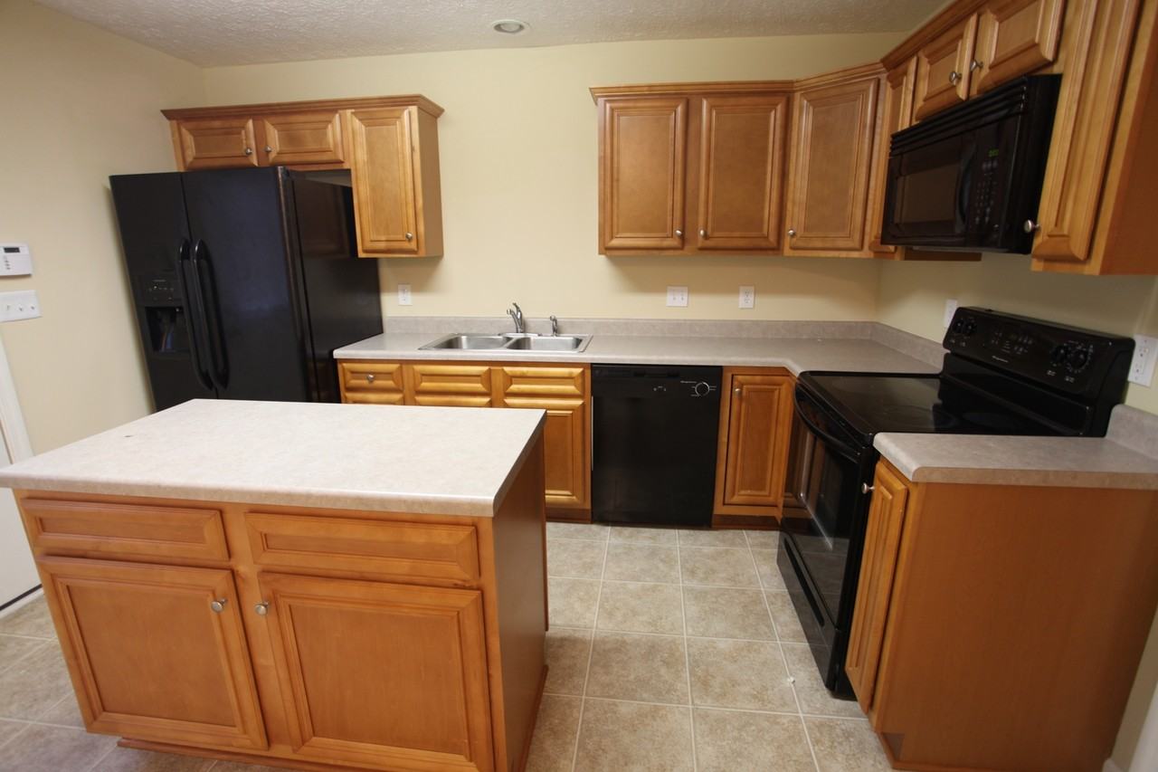 2123 Cobblestone Dr - Photo 5 of 13