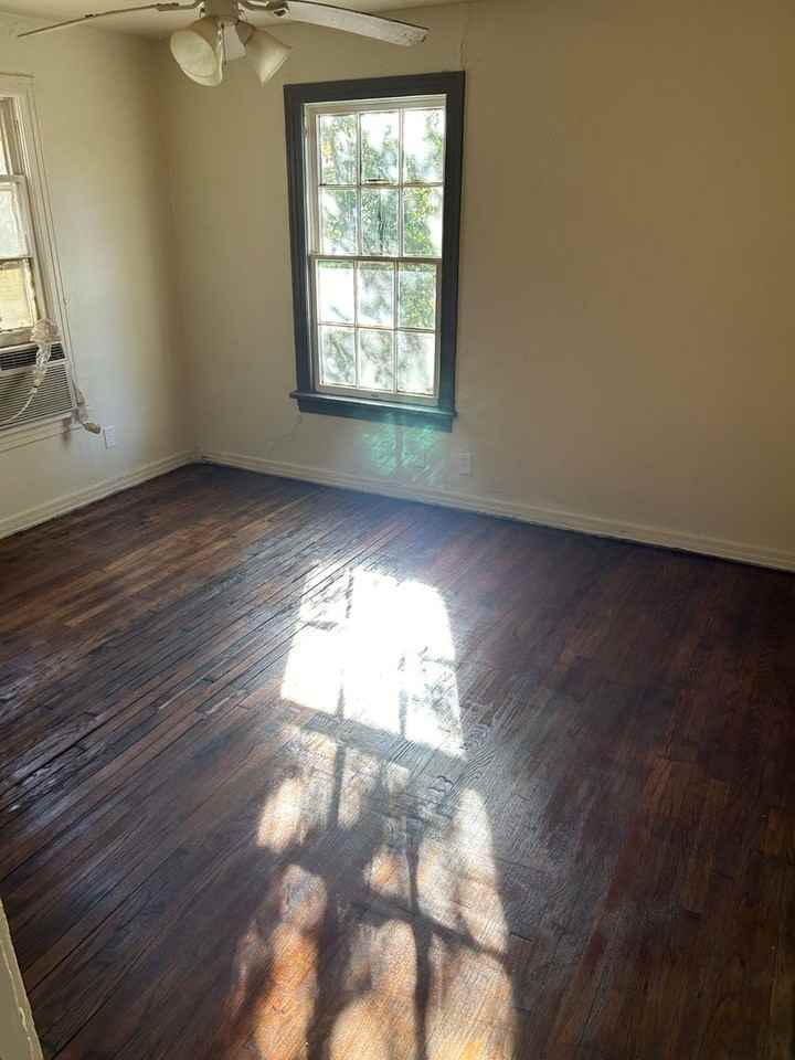 3407 Lillian St - Photo 6 of 8