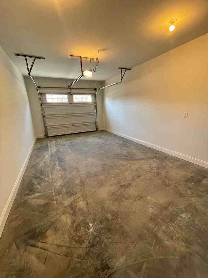 3701 Port Republic Rd - Photo 5 of 26