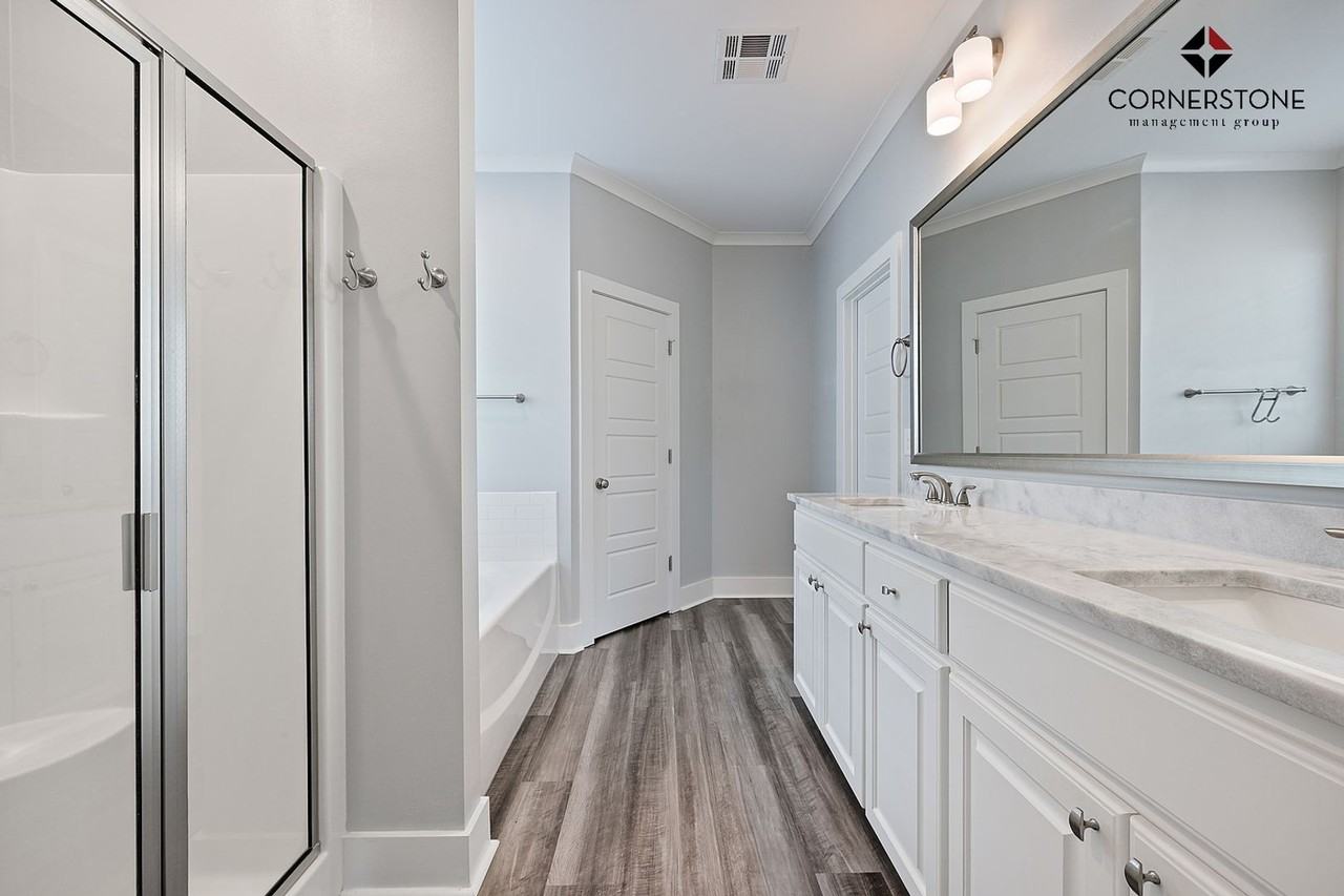 812 Marlstone Dr - Photo 5 of 22