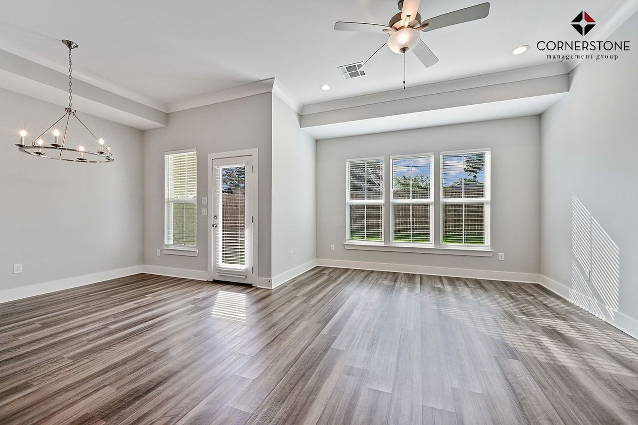 812 Marlstone Dr - Photo 4 of 22