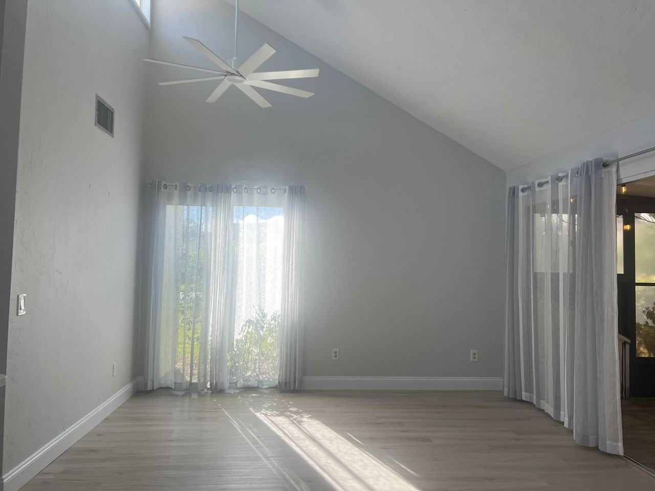 680 White Pine Tree Rd Unit 61 - Photo 3 of 38