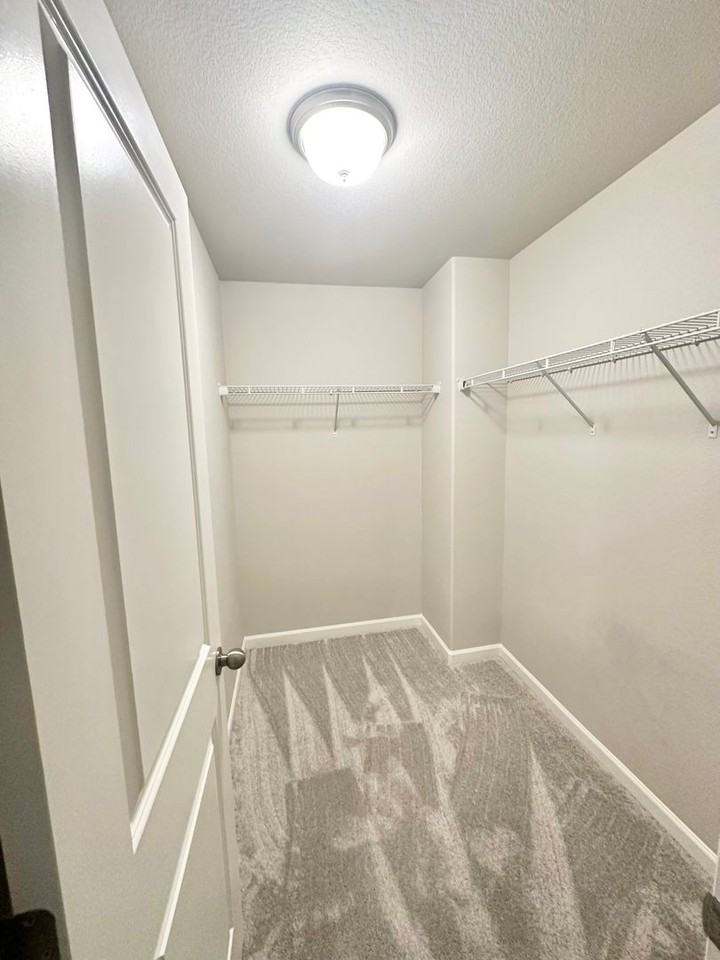 2081 Birmingham Loop - Photo 7 of 13