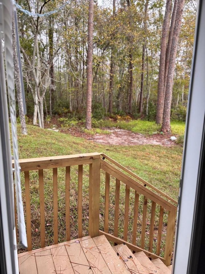 12737 Glen Oak Ave - Photo 2 of 17