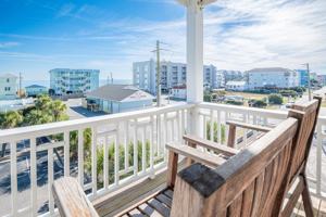 featured image of 103 Bella Casa @ 103 Charlotte Ave #106