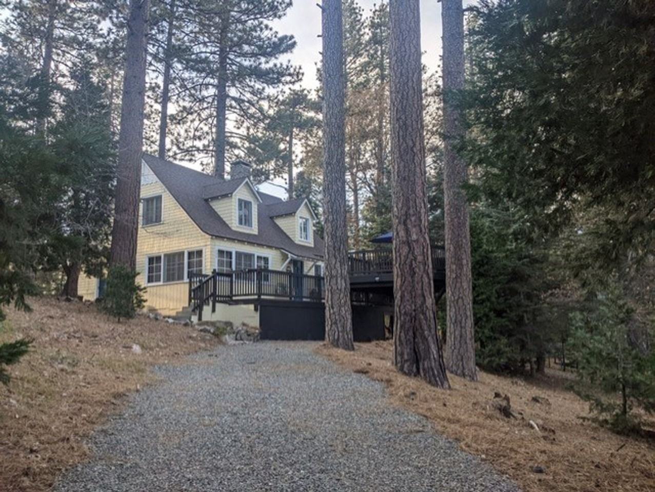 520 520 Millburn Rd - Photo 4 of 50
