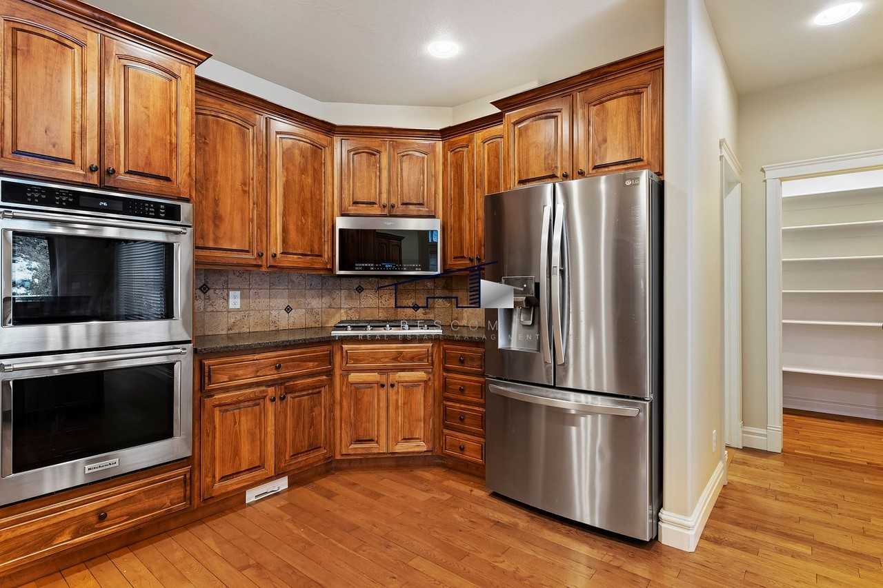 1369 E 5250 S - Photo 2 of 36