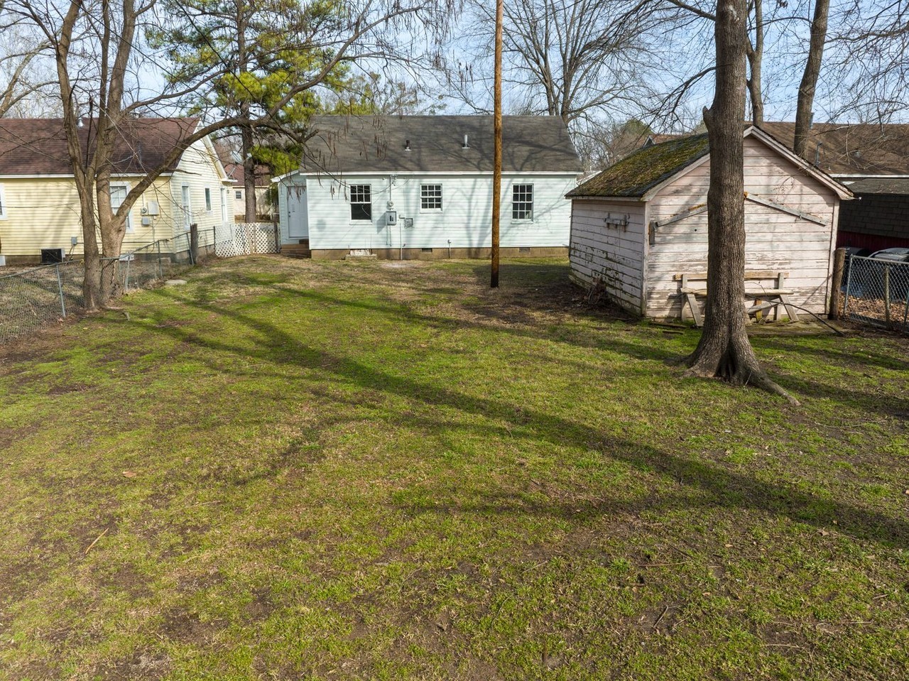 1217 N 35th St - Photo 6 of 15